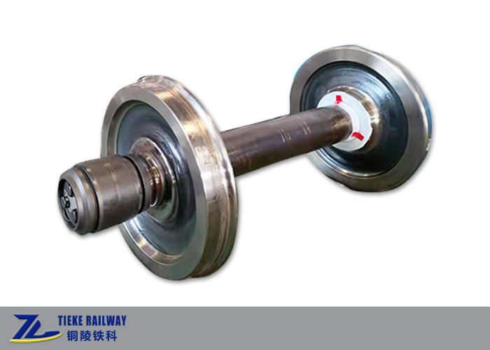 A roda forjada 860mm Axle Assembly 13t Axle Load KSR do trilho de Wheelset do trem aprovou